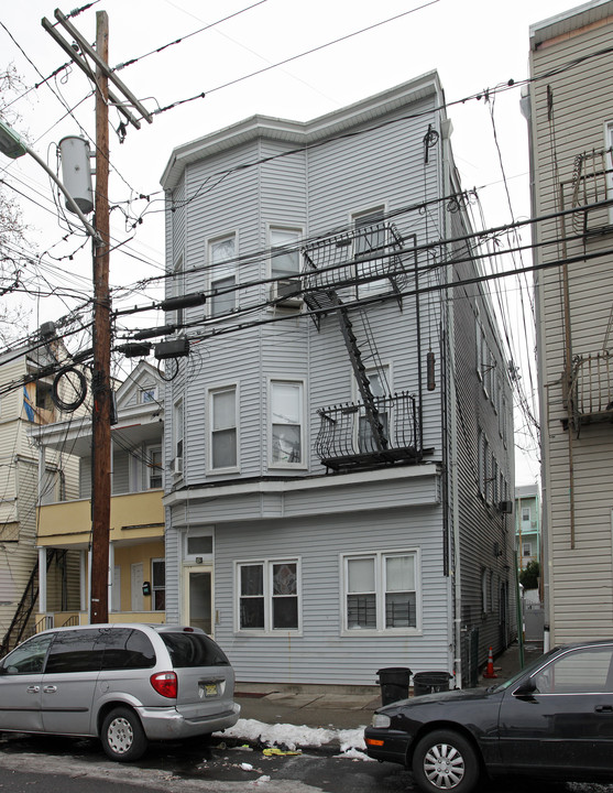 17 Jackson St in Passaic, NJ - Foto de edificio