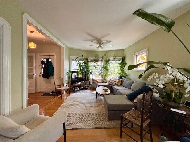 11 Traymore St in Cambridge, MA - Building Photo - Building Photo