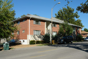 939 Holly Hills Blvd Apartments