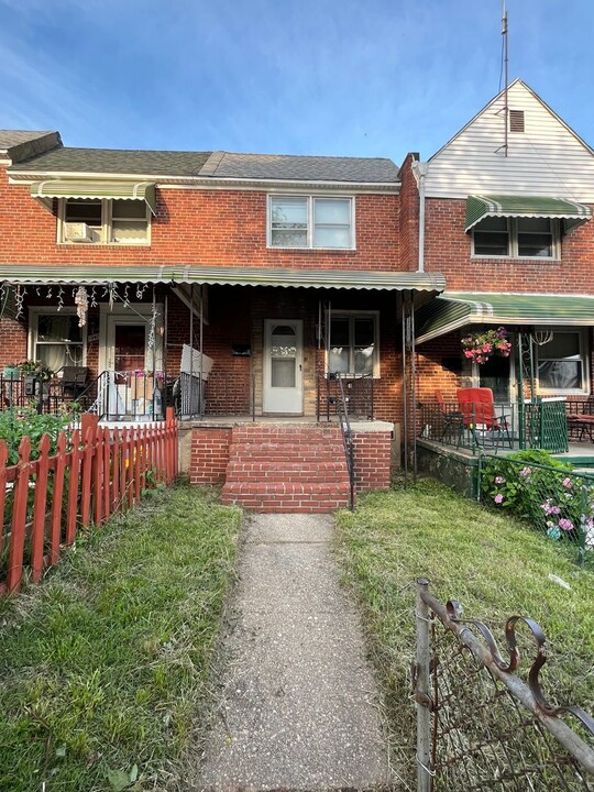 1549 Elrino St in Baltimore, MD - Building Photo