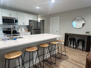 1249 Kinsmoor Ave in Fort Wayne, IN - Building Photo - Building Photo