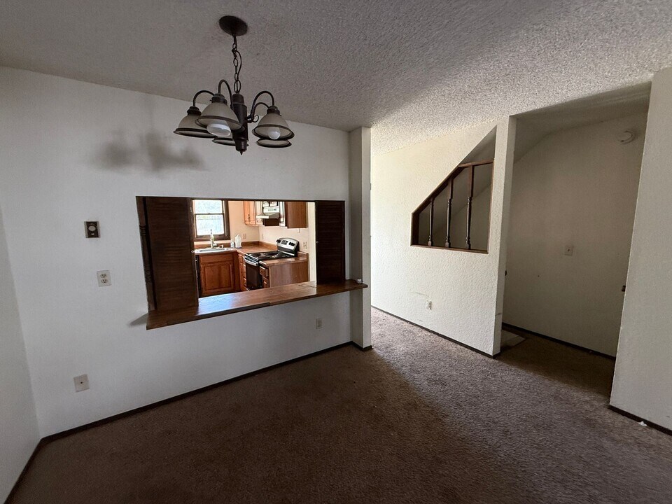 4703 S Clay St in Englewood, CO - Building Photo