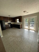 252 Toby Springs Ln in Mcdonough, GA - Foto de edificio - Building Photo