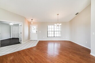 14525 Pimberton Dr in Hudson, FL - Building Photo - Building Photo