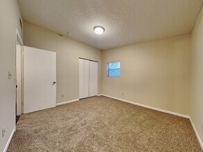7593 Sharbeth Dr S in Jacksonville, FL - Building Photo - Building Photo
