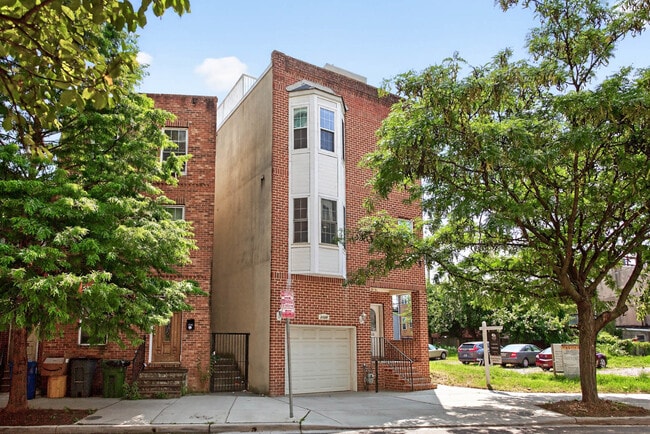 1125 Race St in Baltimore, MD - Foto de edificio - Building Photo