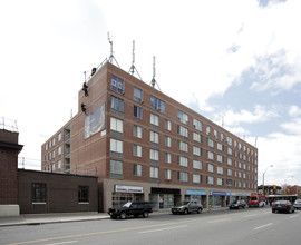 Tobias House I in Toronto, ON - Building Photo - Building Photo