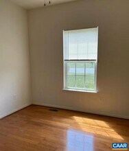 154 Holly Hill Dr in Barboursville, VA - Building Photo - Building Photo