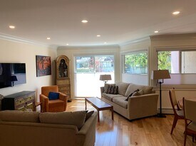 1235 W 15th Ave in Vancouver, BC - Building Photo