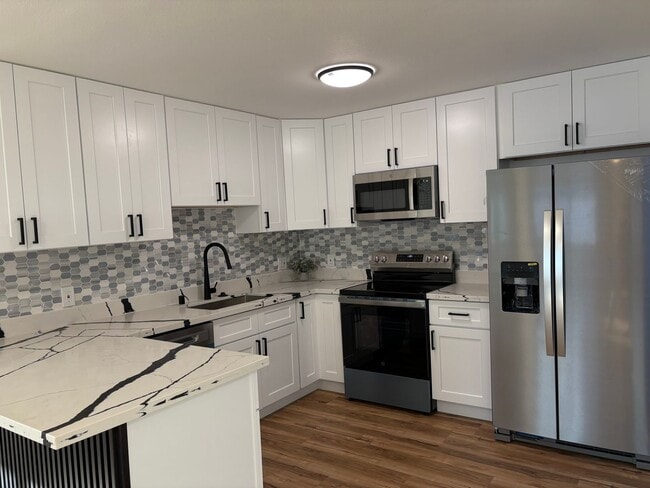 87-1009-1009 Huamoa St in Waianae, HI - Building Photo - Building Photo