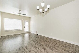 3221 Elihu St in Dallas, TX - Building Photo - Building Photo