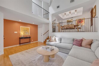 1500 W Lynn St in Austin, TX - Building Photo - Building Photo