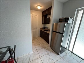 2505 W 76th St in Hialeah, FL - Building Photo - Building Photo