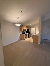 730 NW 185th Ave in Beaverton, OR - Building Photo - Building Photo