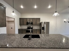 5827 Urbana Pl in Lubbock, TX - Building Photo - Building Photo