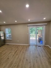 6748 Jenny Leigh Ct in Centreville, VA - Building Photo - Building Photo