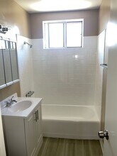 1020 Carob in Montebello, CA - Building Photo - Interior Photo