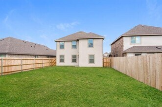 1604 Mark Ln in Ennis, TX - Building Photo - Building Photo