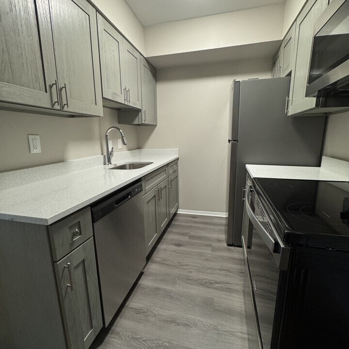 Olivia Terrace in Hackensack, NJ - Building Photo