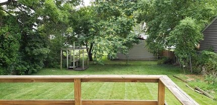 740 Grand Ave NE in Grand Rapids, MI - Foto de edificio - Building Photo