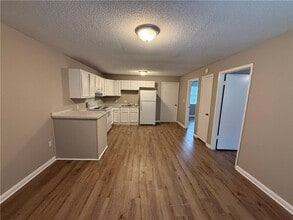 11290 Tanner Williams Rd in Mobile, AL - Building Photo - Building Photo