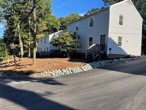 Dolphin Apartments in Siler City, NC - Building Photo - Building Photo