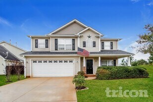 303 Collingwood Ln in Spartanburg, SC - Building Photo