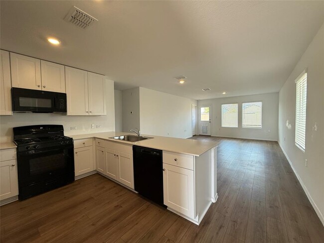2320 Willkomen Wy in Pflugerville, TX - Building Photo - Building Photo