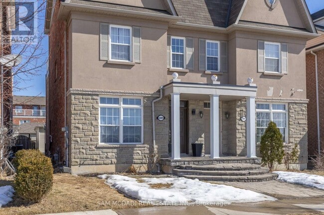5489 Festival Dr in Mississauga, ON - Building Photo - Building Photo