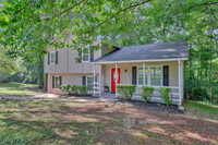 3932 McGill Ct in Decatur, GA - Building Photo - Building Photo