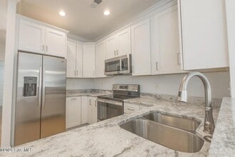 24 Crew Ct in Whiteville, NC - Foto de edificio - Building Photo