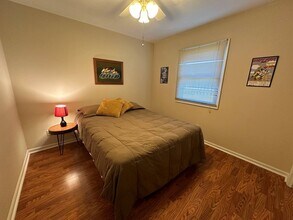 101 N East St in Mahomet, IL - Building Photo - Building Photo