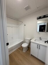 Heritage Apartments in Edmonton, AB - Building Photo - Building Photo
