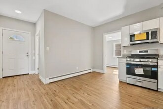 104 1st St in New Britain, CT - Building Photo - Building Photo
