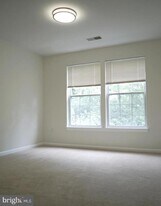 12004 Amber Ridge Cir in Germantown, MD - Building Photo