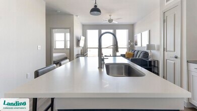 11214 N FM 620, Unit 323 in Austin, TX - Building Photo - Building Photo