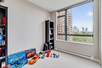 6823 Station Hill Dr in Burnaby, BC - Building Photo - Building Photo