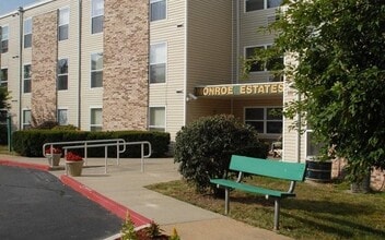 601 N Monroe St in Lebanon, MO - Building Photo - Building Photo