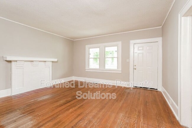 3040 N Patterson Ave in Winston-Salem, NC - Building Photo - Building Photo