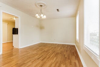 732 Spring St in Birmingham, AL - Foto de edificio - Building Photo