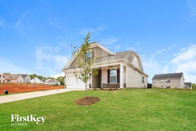 property at 14 Ramblehurst Rd