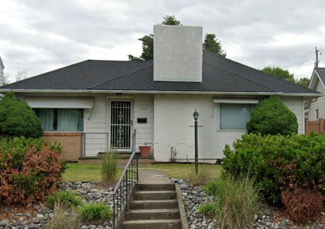 property at 309 3rd St