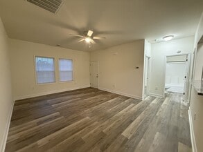 113 W Langdon Ave in Smithfield, NC - Building Photo - Building Photo