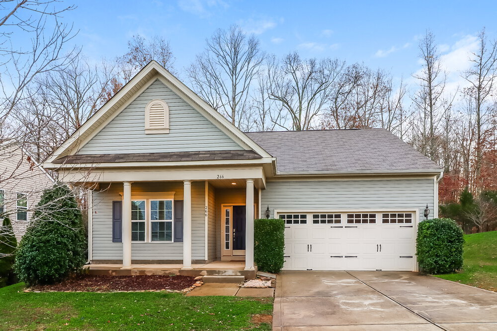 266 Almora Loop in Mooresville, NC - Building Photo