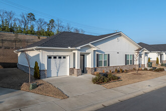 The Cottages at the Manor in Little Rock, AR - Foto de edificio - Building Photo