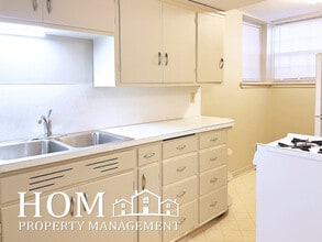 525 S Broad St, Unit 3 in Mankato, MN - Building Photo - Building Photo