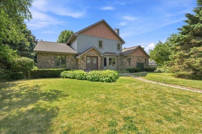 property at 911 Thomas Dr