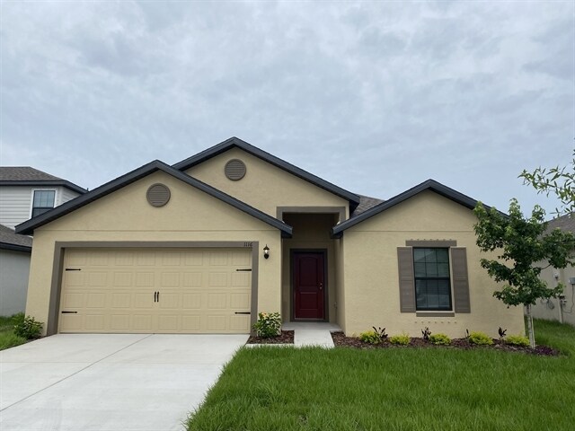 1116 Brenton Leaf Dr in Ruskin, FL - Building Photo