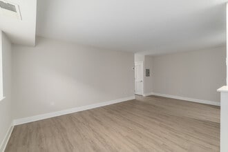Westfield Apartments in Philadelphia, PA - Foto de edificio - Interior Photo