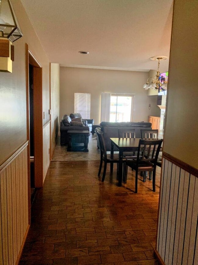 107 S Abbey Ln in Stillwater, OK - Building Photo - Building Photo